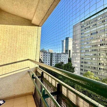 White 3 Metro Wifi 85'tv Netflix Disney+ Hbo *